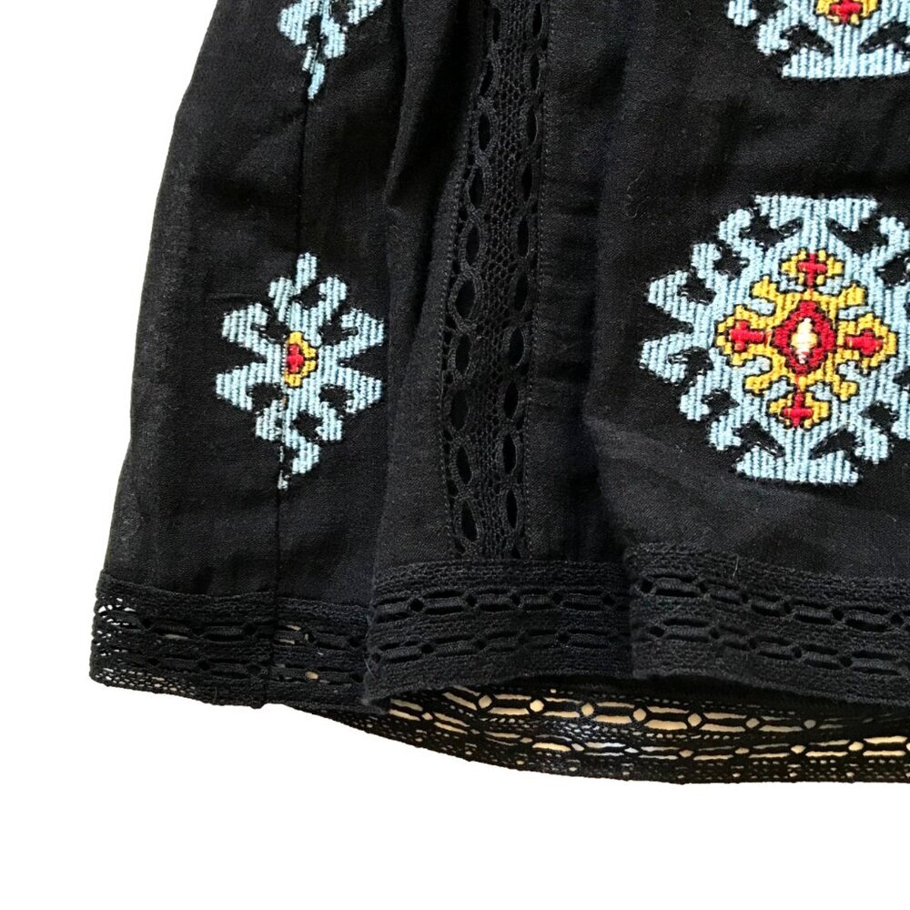 The GREAT Roam Tank Top Blouse Womens 0 Black Blue Folklore Embroidered Cotton - Picture 7 of 11
